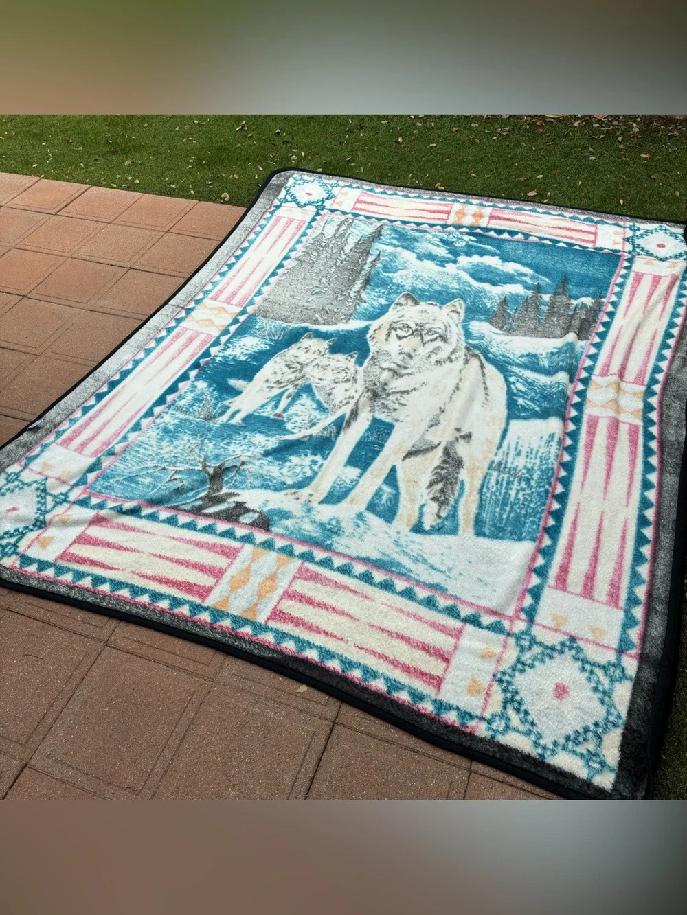 Novatex Cobertor Vintage Wolf Southwestern Blanket Sz 84x96